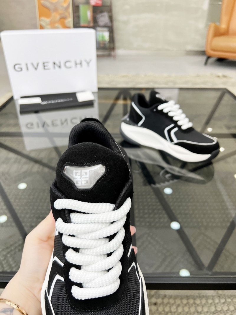 Givenchy Sneakers